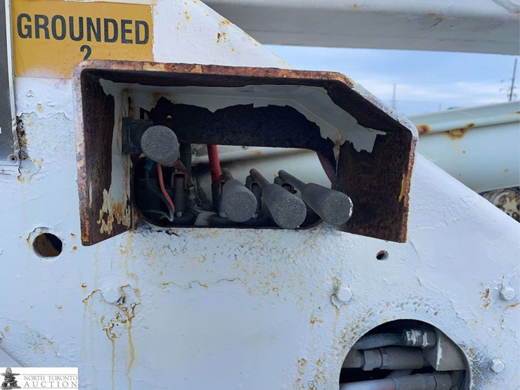 2006-international-durastar-4200-image-43