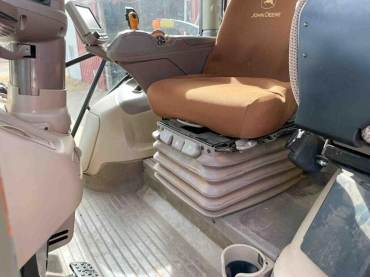 2018-john-deere-6195r-image-25