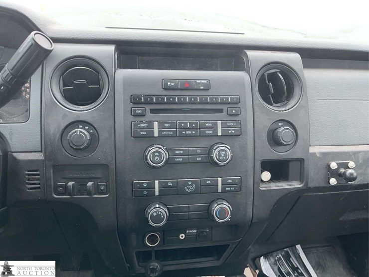 2014-ford-f150-image-13