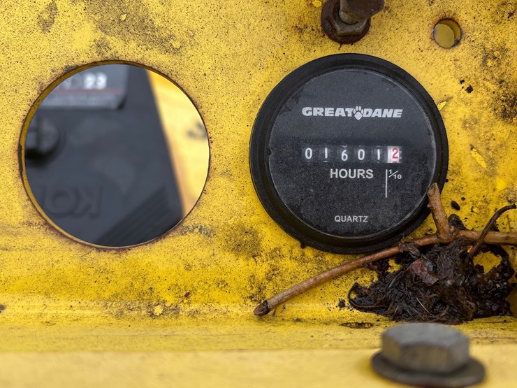 #6520-•-d4.-great-dane-super-surfer-mower-image-6