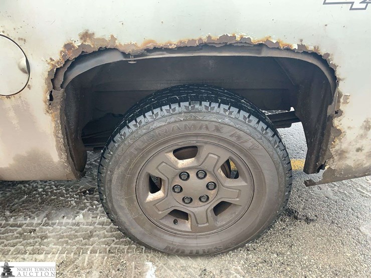 2008-chevrolet-silverado-1500-image-21