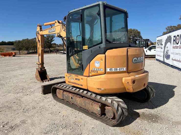 2016-case-cx55b-image-2