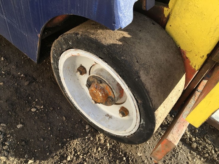 1986-clark-c40b-image-10