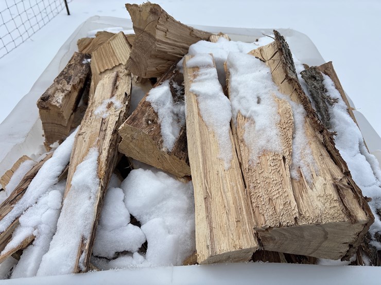 #6510-•-e1.-bin-of-hardwood-firewood-image-2
