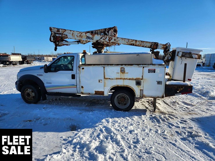 2007-ford-f550-image-5