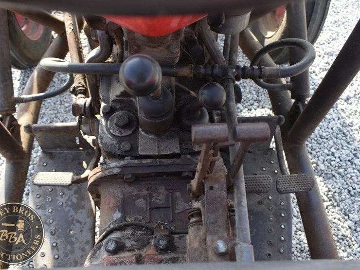 ferguson-to35-image-16