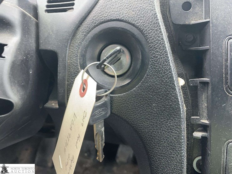 2019-ford-explorer-police-interceptor-image-17