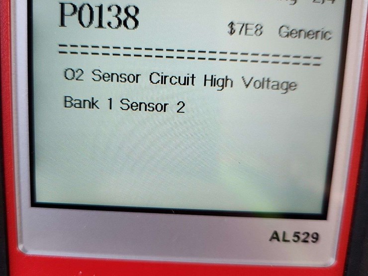 2015-chevrolet-silverado-2500hd-image-28