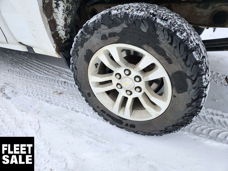 2018-chevrolet-silverado-1500-image-9