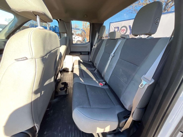 2017-ford-f150-image-19