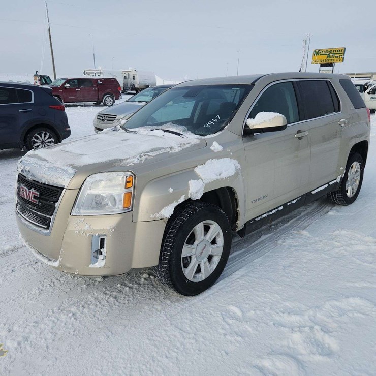 2012 GMC F