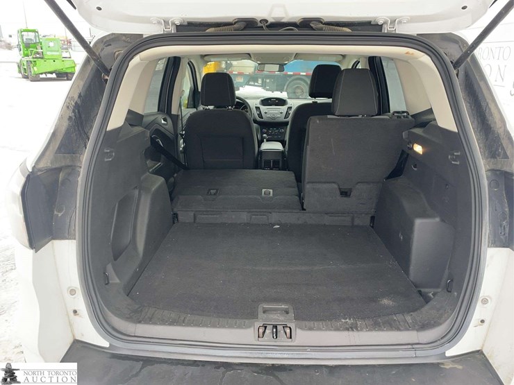 2017-ford-escape-image-25