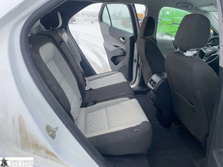 2018-chevrolet-equinox-image-27