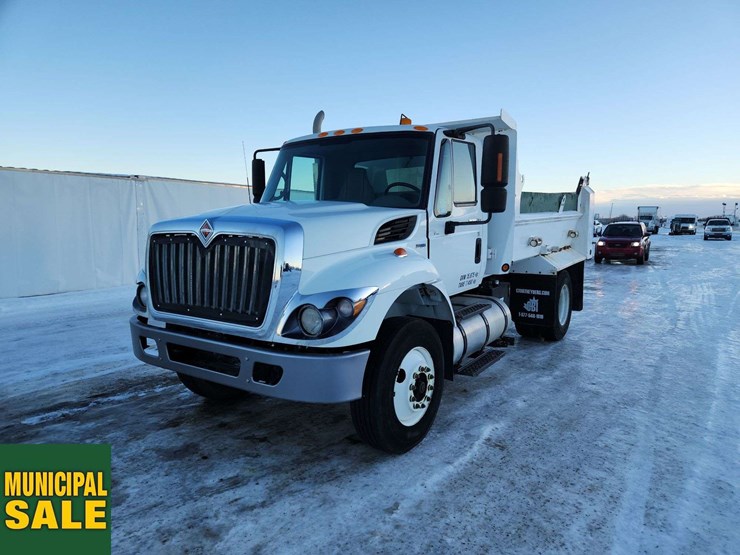 2011-international-workstar-7400-image-1