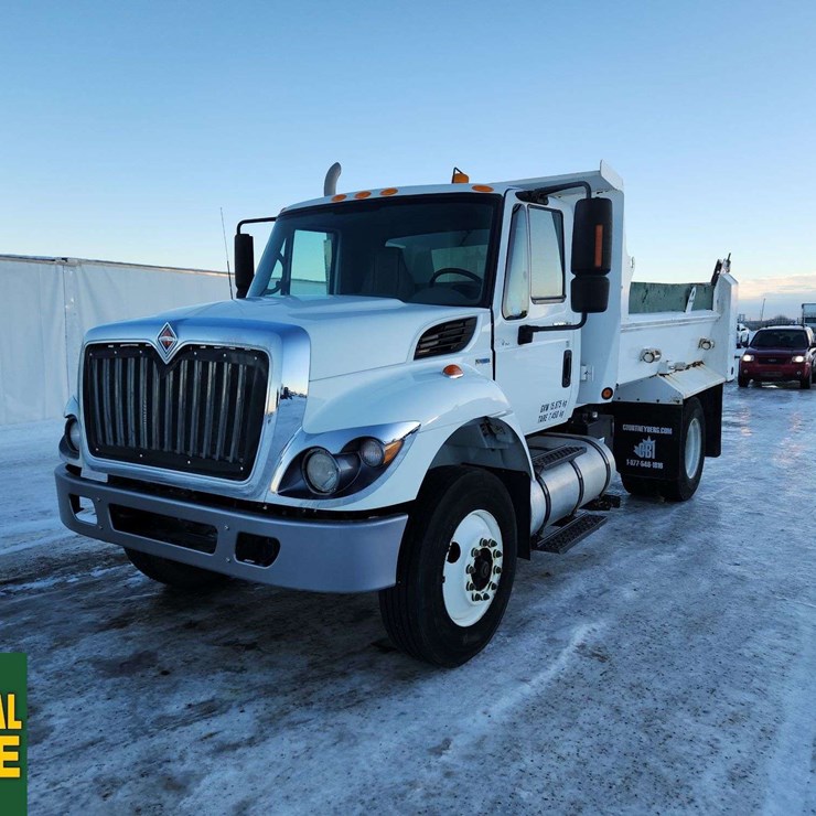 2011 INTERNATIONAL WORKSTAR 7400