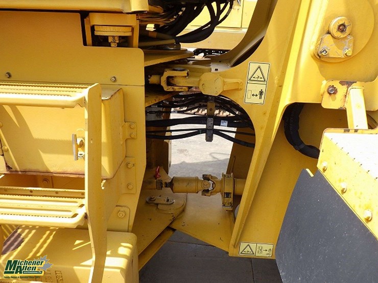 2014-caterpillar-910k-image-29