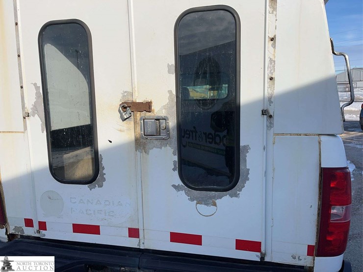 2008-chevrolet-silverado-2500hd-image-29