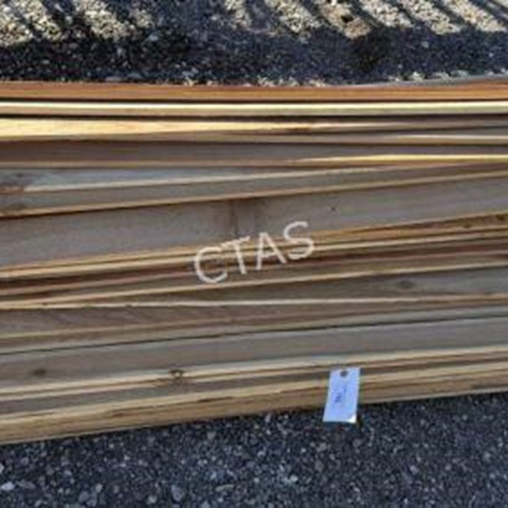 #192 • Bundle of Red Cedar Pickets - 5/8" x 3.5" x 6'