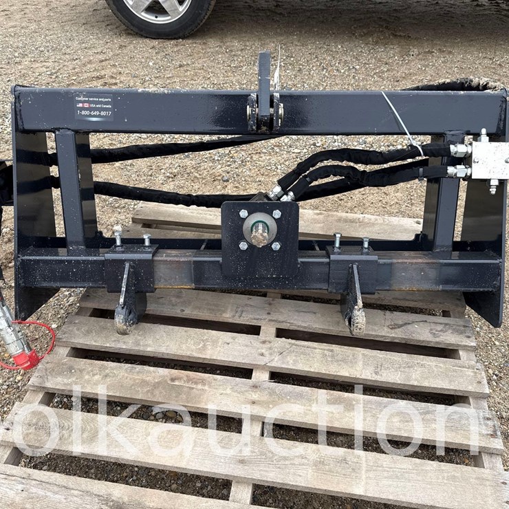 2769 - SKID STEER 3-POINT HITCH ADAPTER w/ PTO