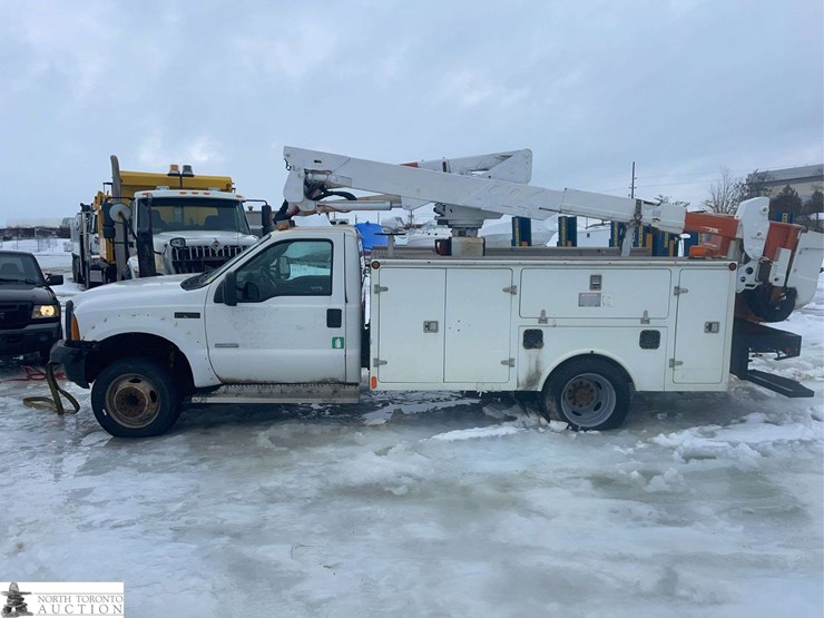 2006-ford-f550-image-2