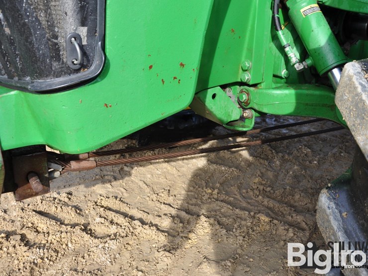 john-deere-8320r-image-13