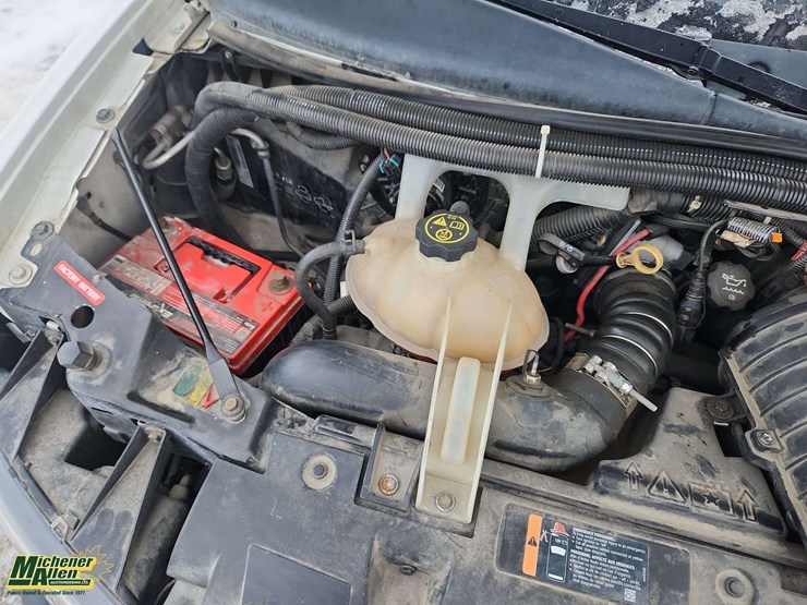 2016-chevrolet-express-s/a-ambulance-image-27