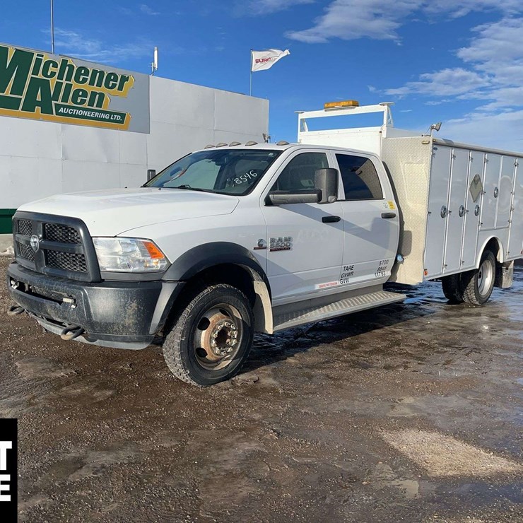2017 Ram 5500 crew cab 4x4 S/A Service Truck