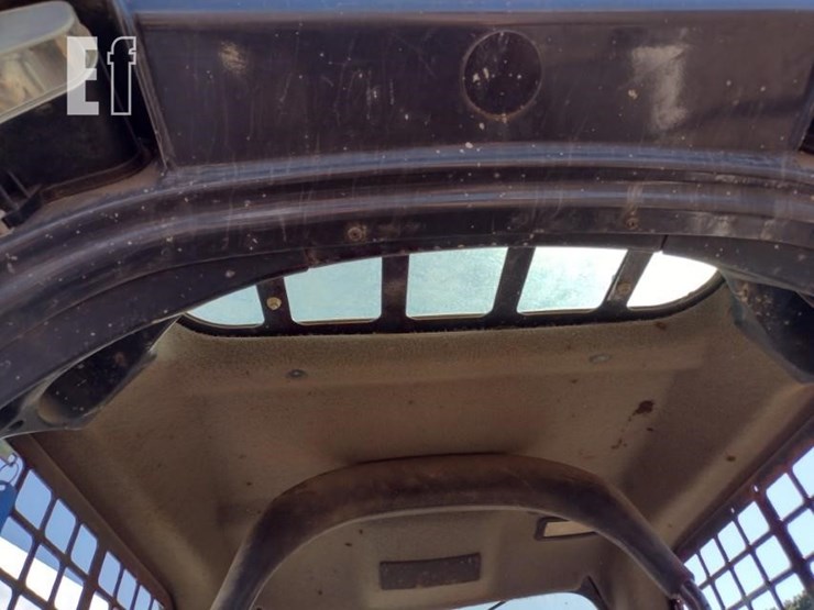 2020-bobcat-t590-image-13