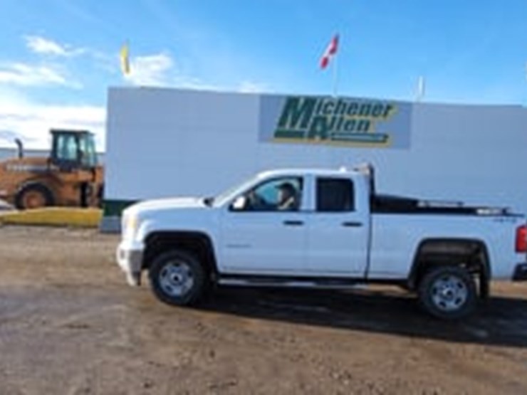 2015-gmc-sierra-2500hd-image-5