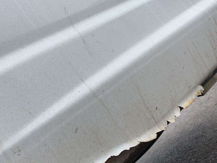 2014-ford-cargo-image-42