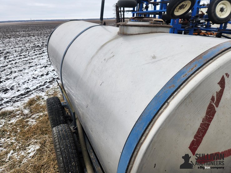 1,000-gal-t/a-stainless-steel-nurse-tank-trailer-image-19