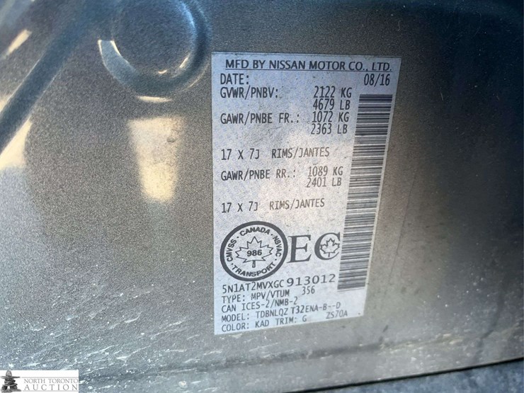 2016-nissan-rogue-image-12