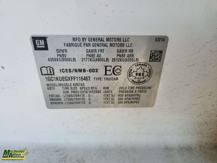 2015-chevrolet-silverado-2500hd-image-49