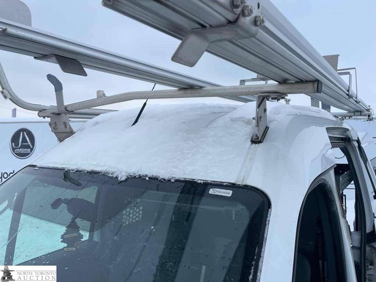 2012-ford-transit-connect-image-12