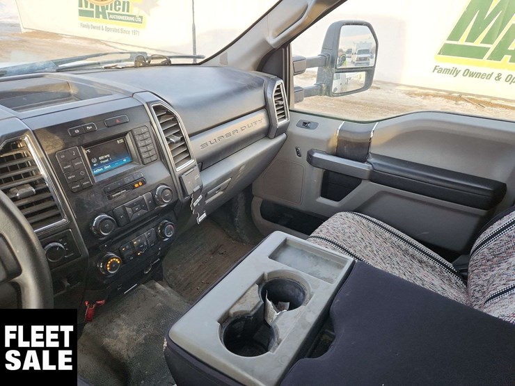 2018-ford-f550-image-26