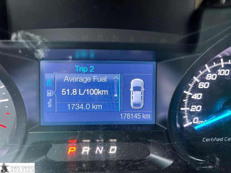 2014-ford-explorer-image-31