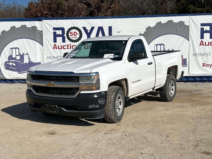 2016-chevrolet-silverado-1500-image-1