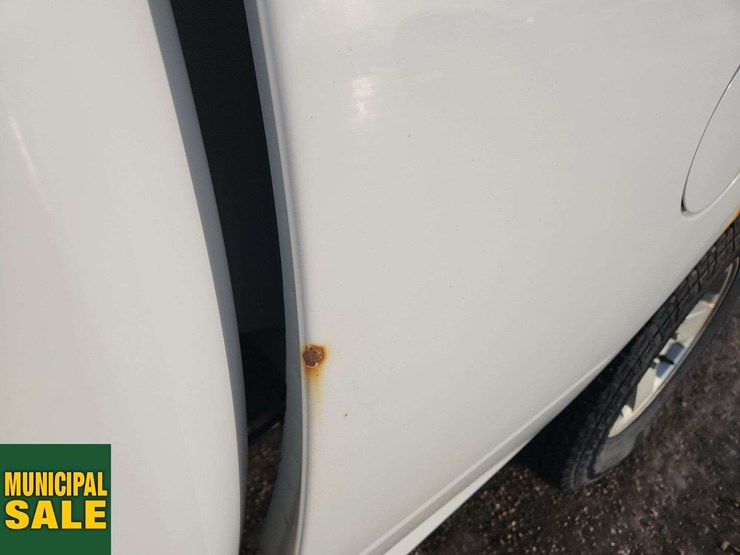 2011-dodge-1500-image-34