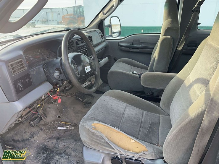 2003-ford-f350-image-13