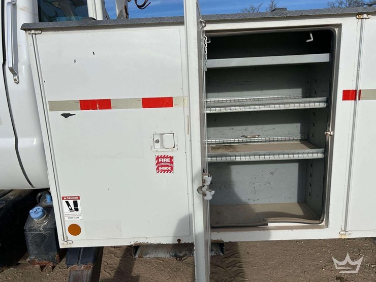 2011-ford-f750-image-20