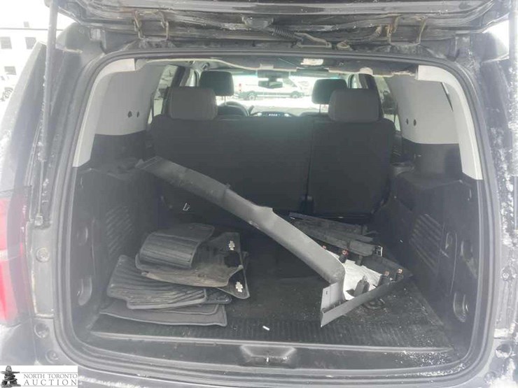 2018-chevrolet-tahoe-image-11