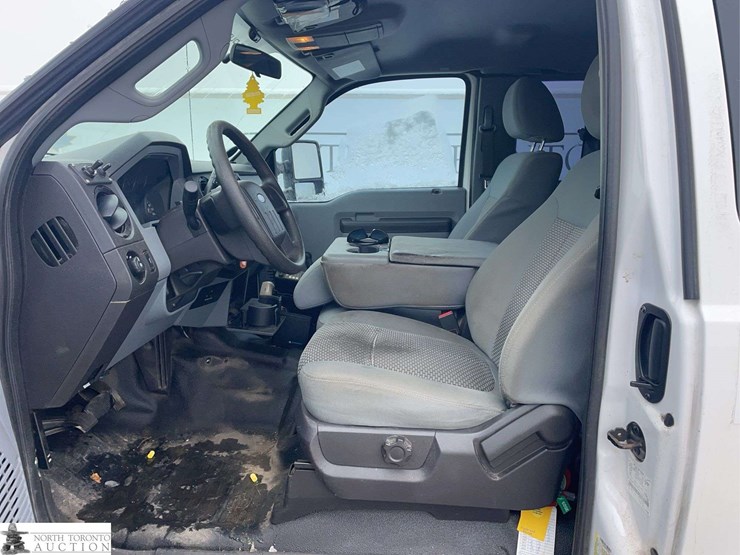 2014-ford-f250-image-13