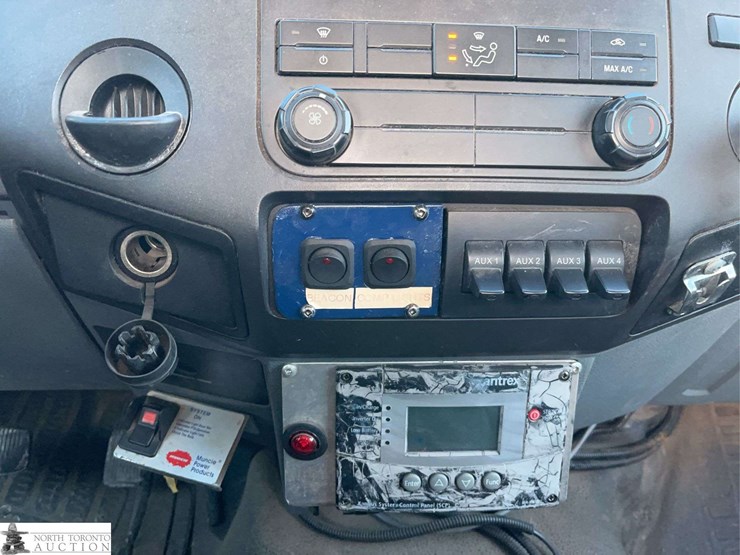 2012-ford-f450-image-15