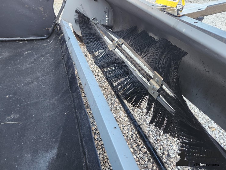 ohio-steel-5026v2-50”-lawn-sweep-image-15