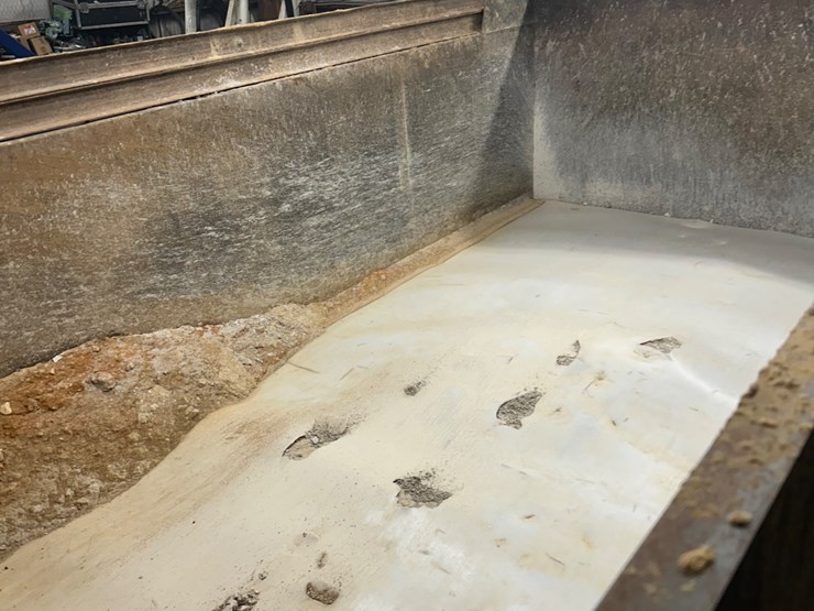 #9-•-1997-ford-tandem-axle-dump-truck-image-9