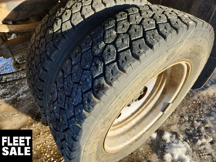 2019-ford-f550-image-28