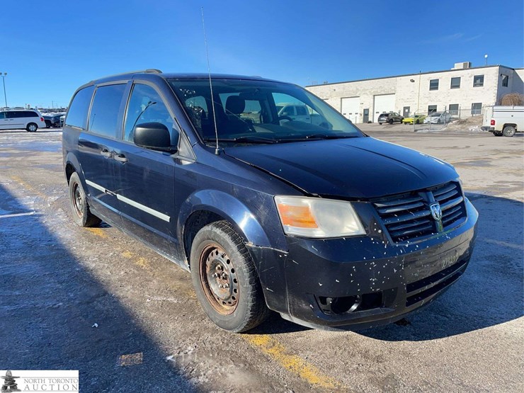 2010-dodge-grand-caravan-se-image-7