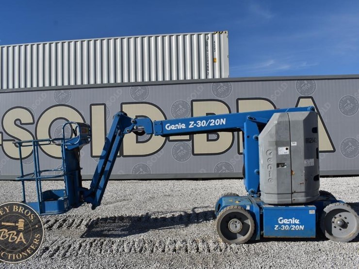 2014-genie-z30/20n-image-2