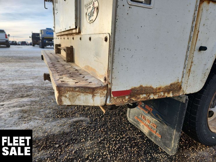 2018-ford-f550-image-39