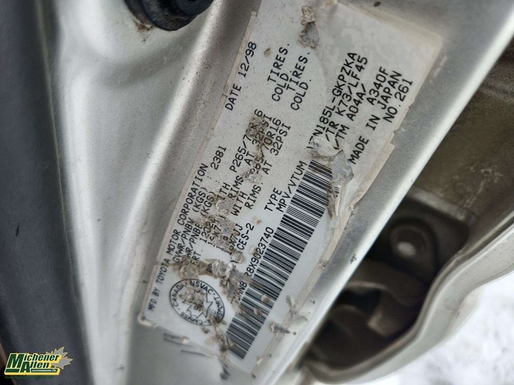 1999-toyota-4-runner-limited-image-24